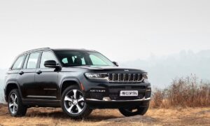 अब नहीं मिलेगा ऐसा मौका! Jeep Grand Cherokee पर मिल रही है अब तक की सबसे बड़ी छूट 
