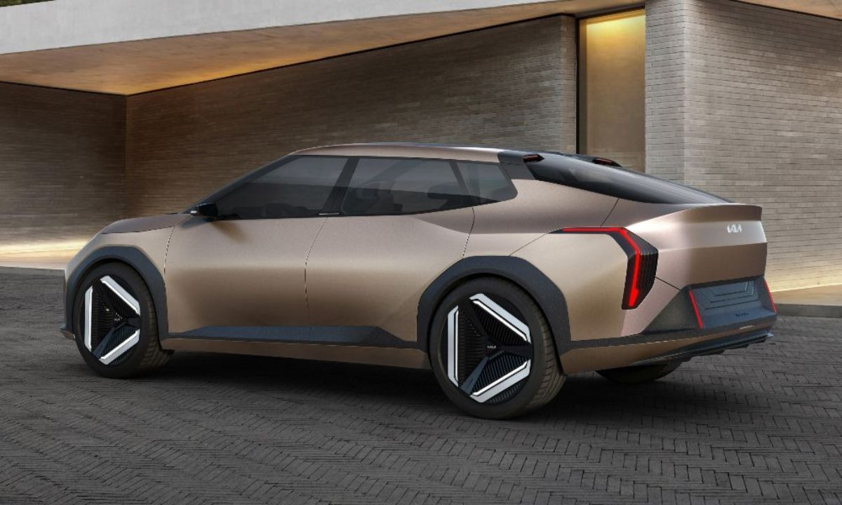 Kia EV4